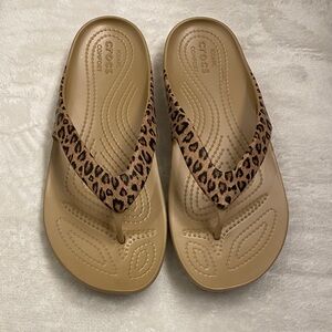 CROCS Women's Kadee II Leopard Flip Flops